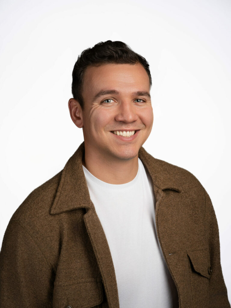 Faris Karaborni headshot