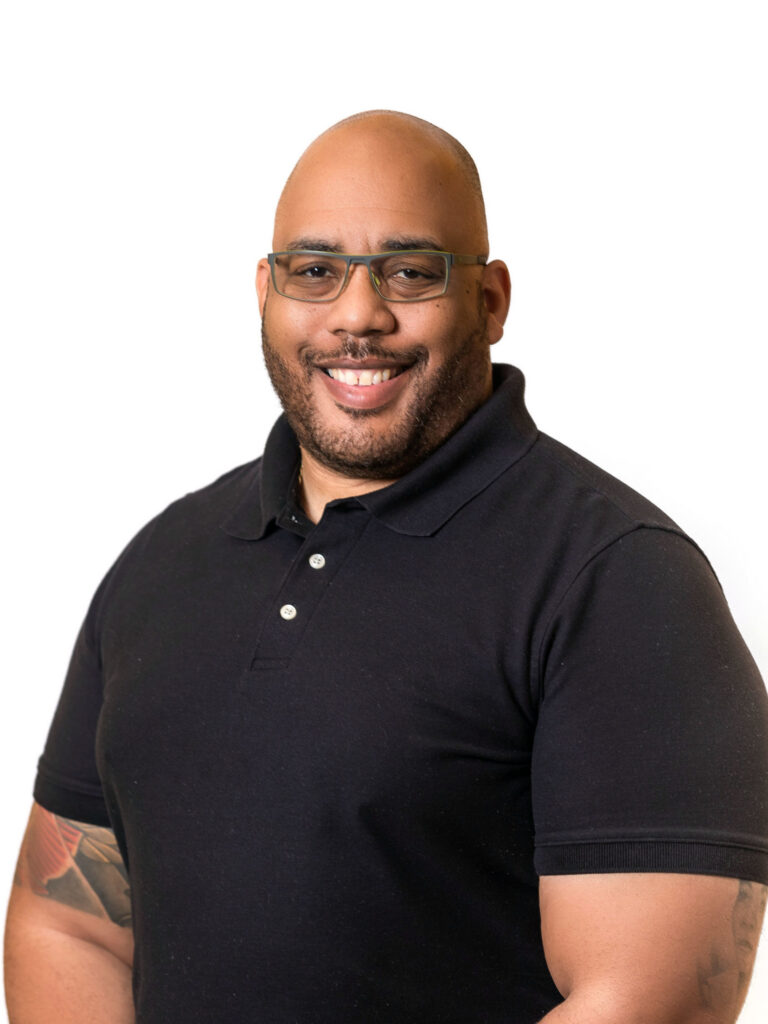 Cesar Lugo headshot