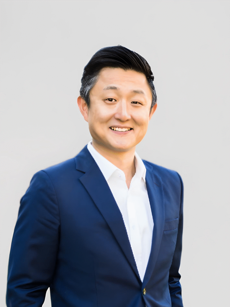 Yan Zhang headshot